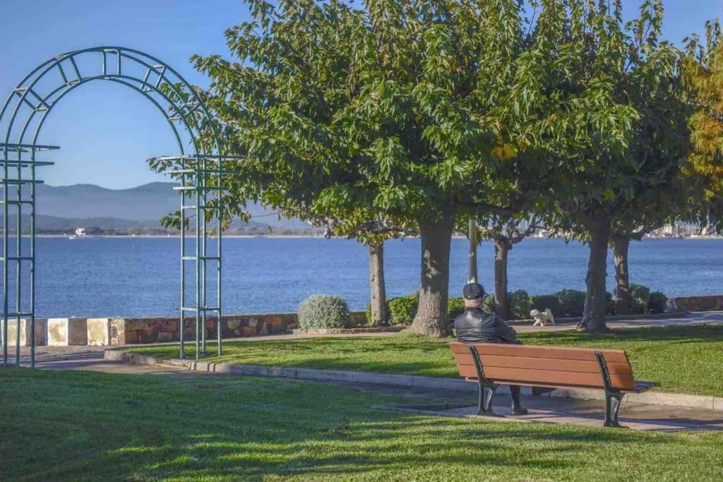 Chaleureux Appartement Face Au Port Sta Lucia, Tout A Pieds, Wifi Saint-Raphael  Exterior photo